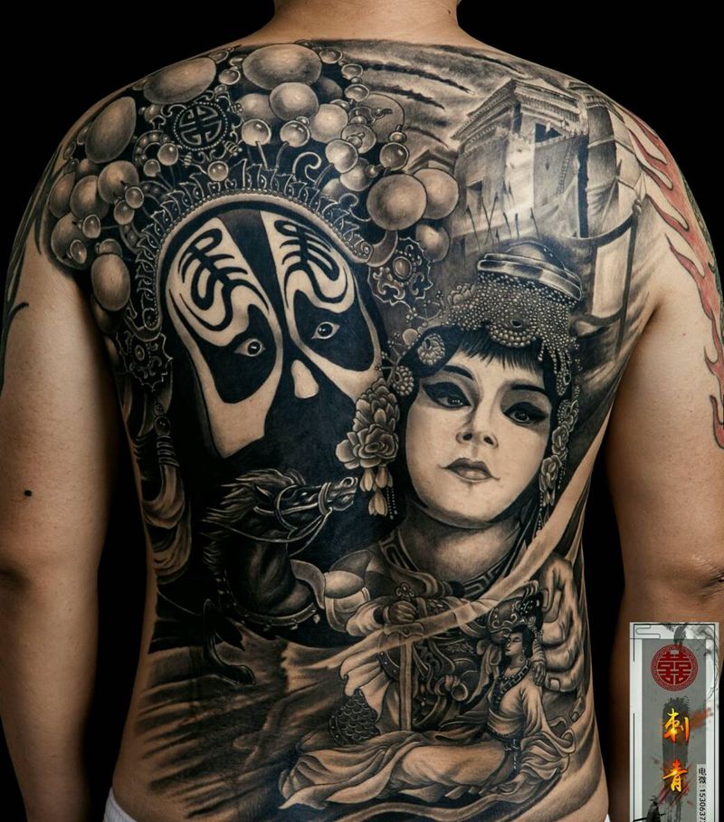 霸王别姬纹身图片_背部新传统欧美写实纹身图案