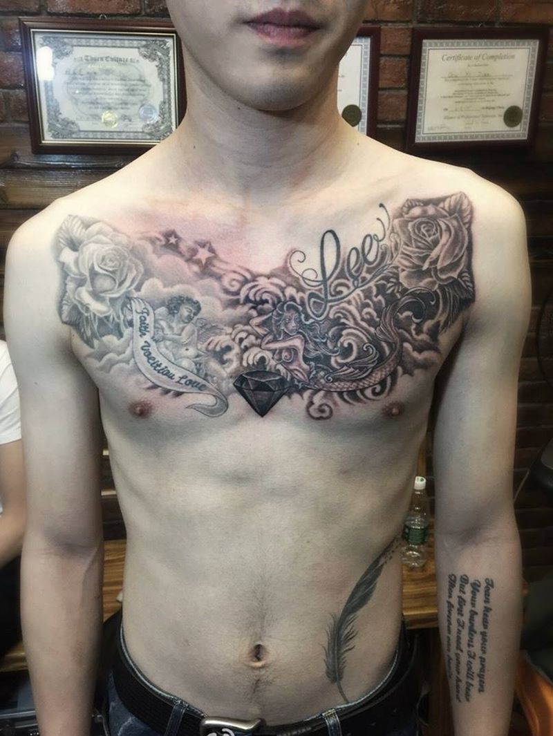 花胸纹身图片_成品胸部欧美原创植物纹身图案