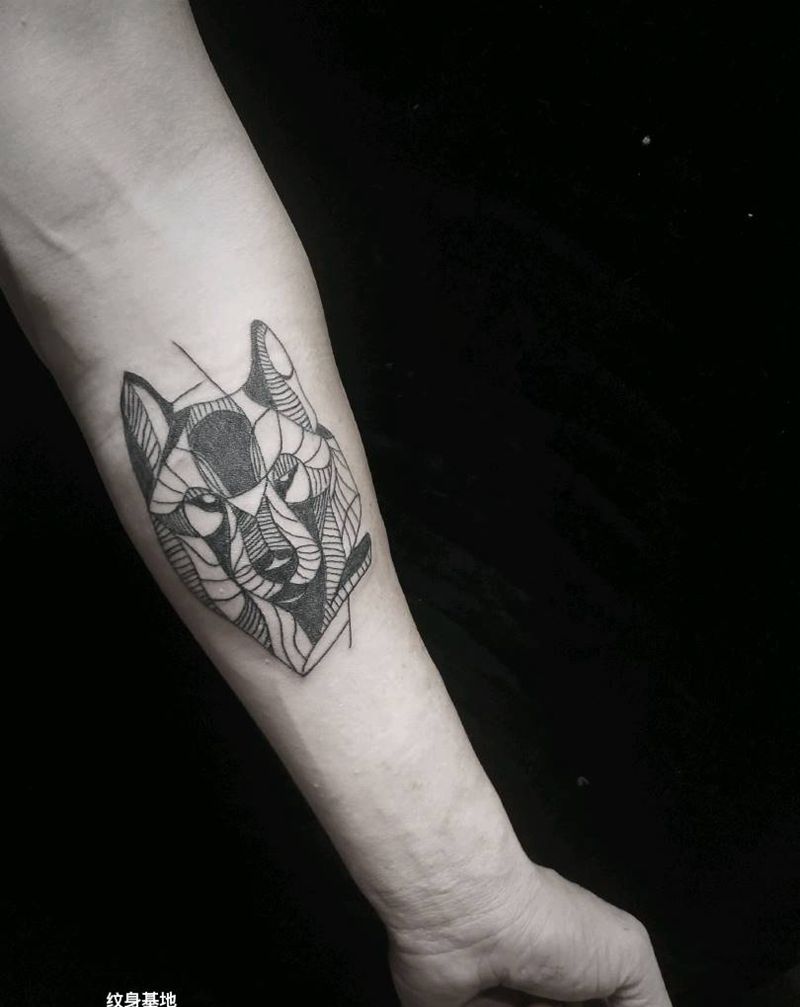 今年狗很火纹身图片