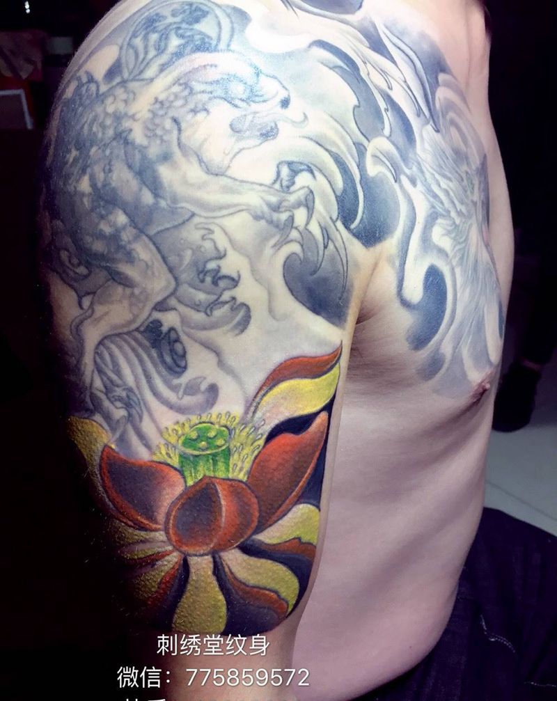 刺青上彩纹身图片