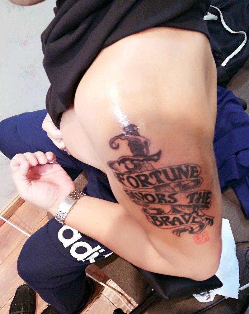 欧美范潮大叔纹身图片