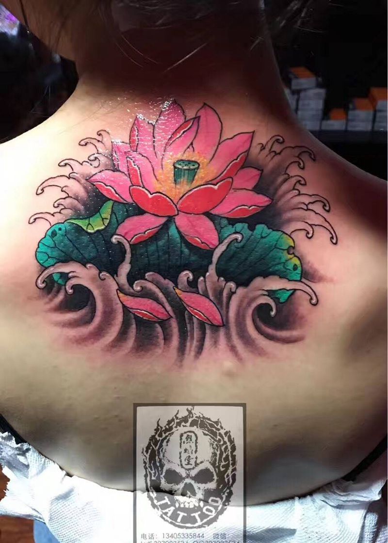 莲花小遮盖纹身图片_成品遮盖作品植物纹身图案