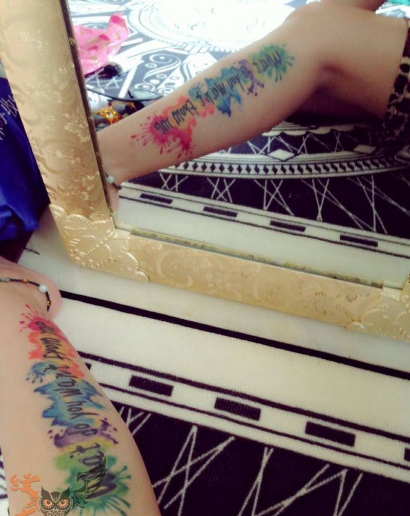 水墨字母纹身图片_成品腿部欧美字符纹身图案