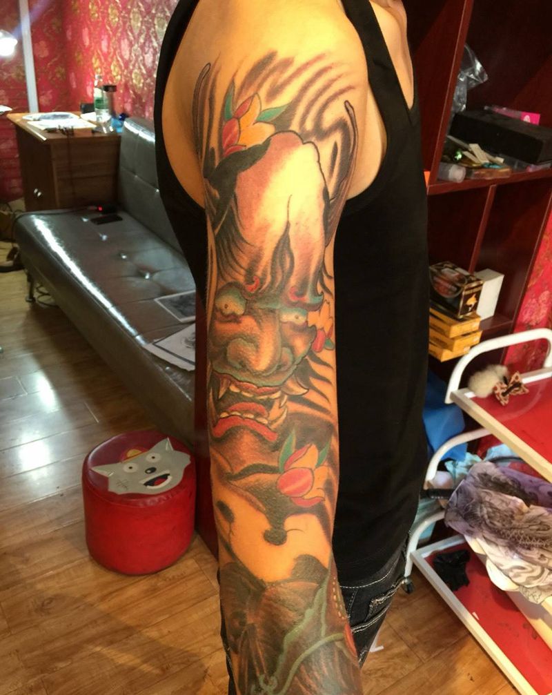 花臂未完纹身图片