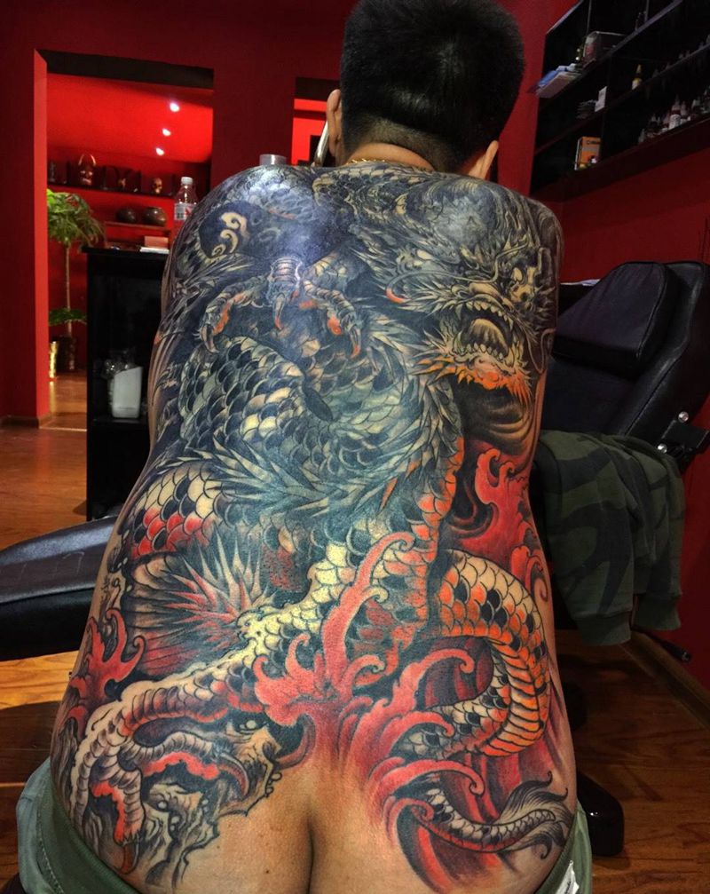 遮盖 大龙纹身图片_背部传统遮盖作品神兽动物原创纹身图案
