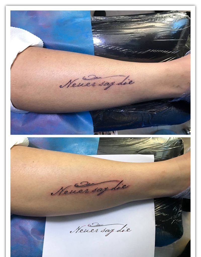 小腿外侧英文控纹身图片