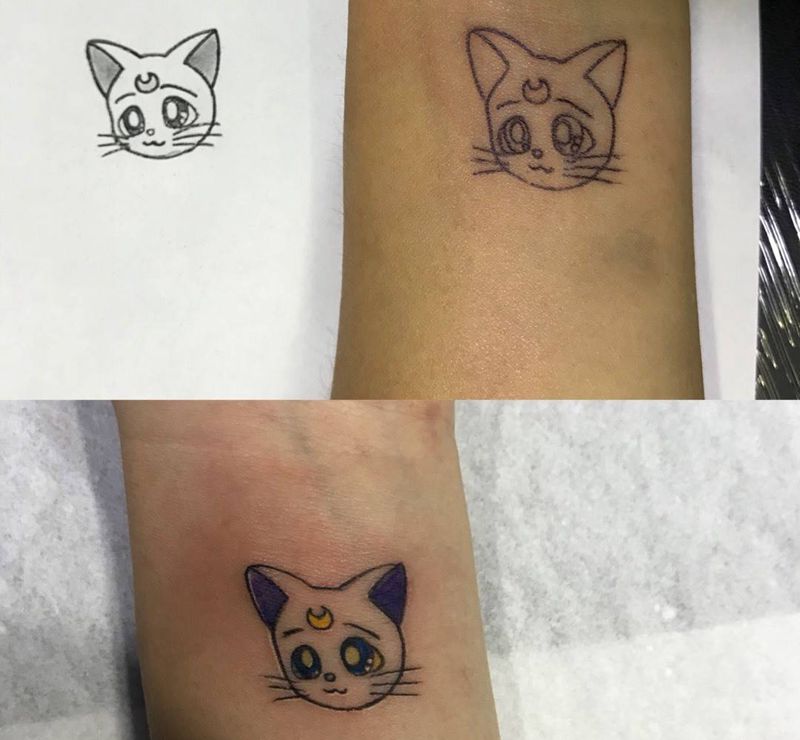 手腕小清新纹身图片