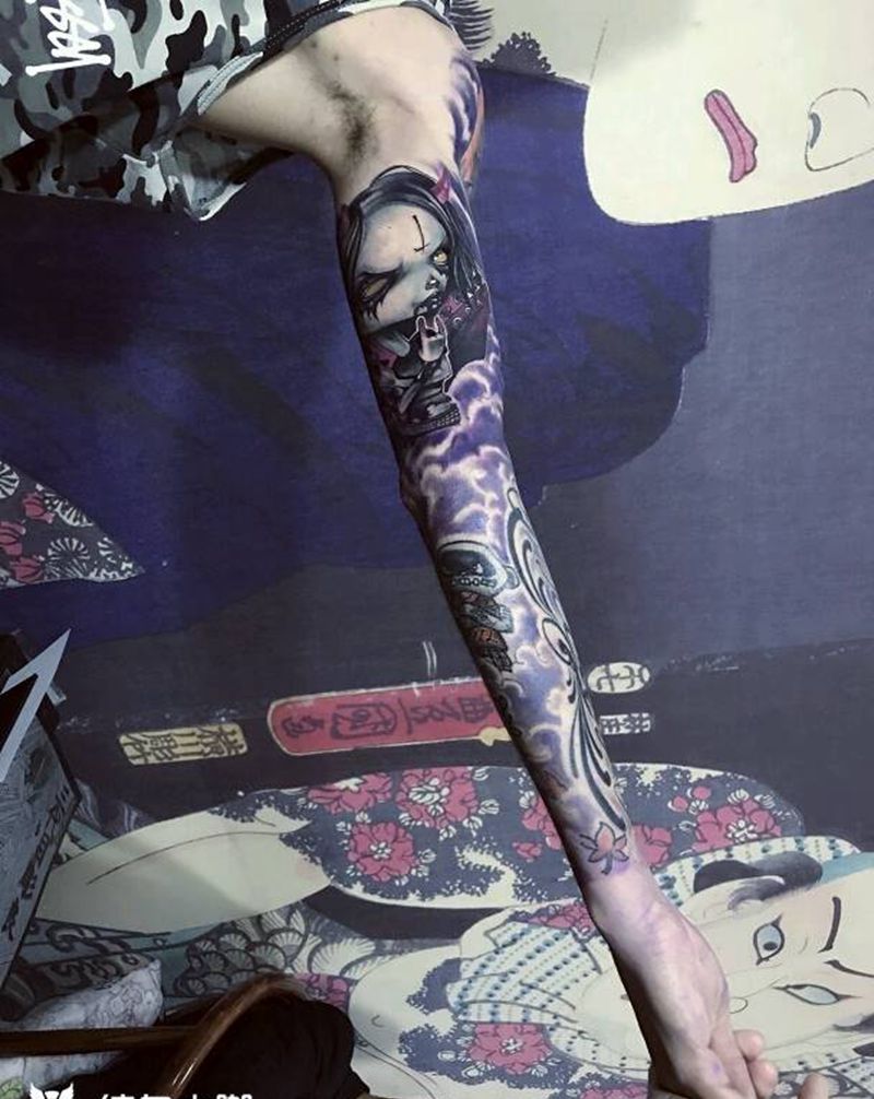 玩偶纹身图片_手臂欧美动物人物静物手稿纹身图案