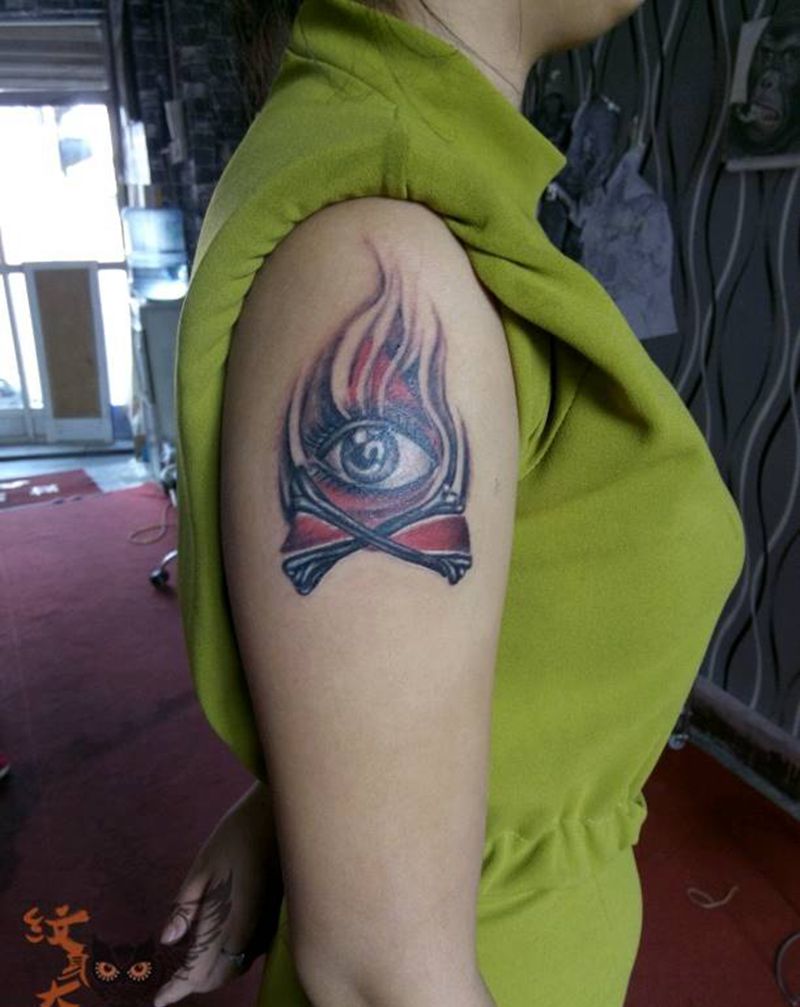 上帝之眼纹身图片