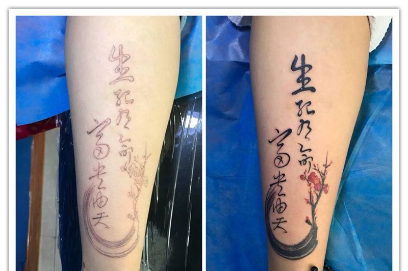 小腿国文纹身图片