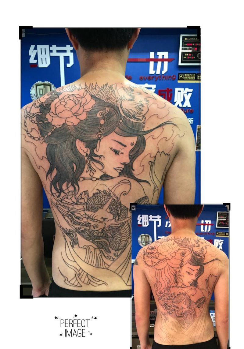 满背艺姬纹身图片