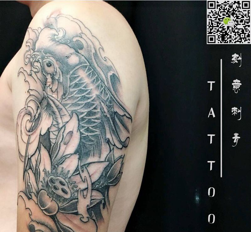 鲤鱼纹身图片_成品手臂传统动物纹身图案