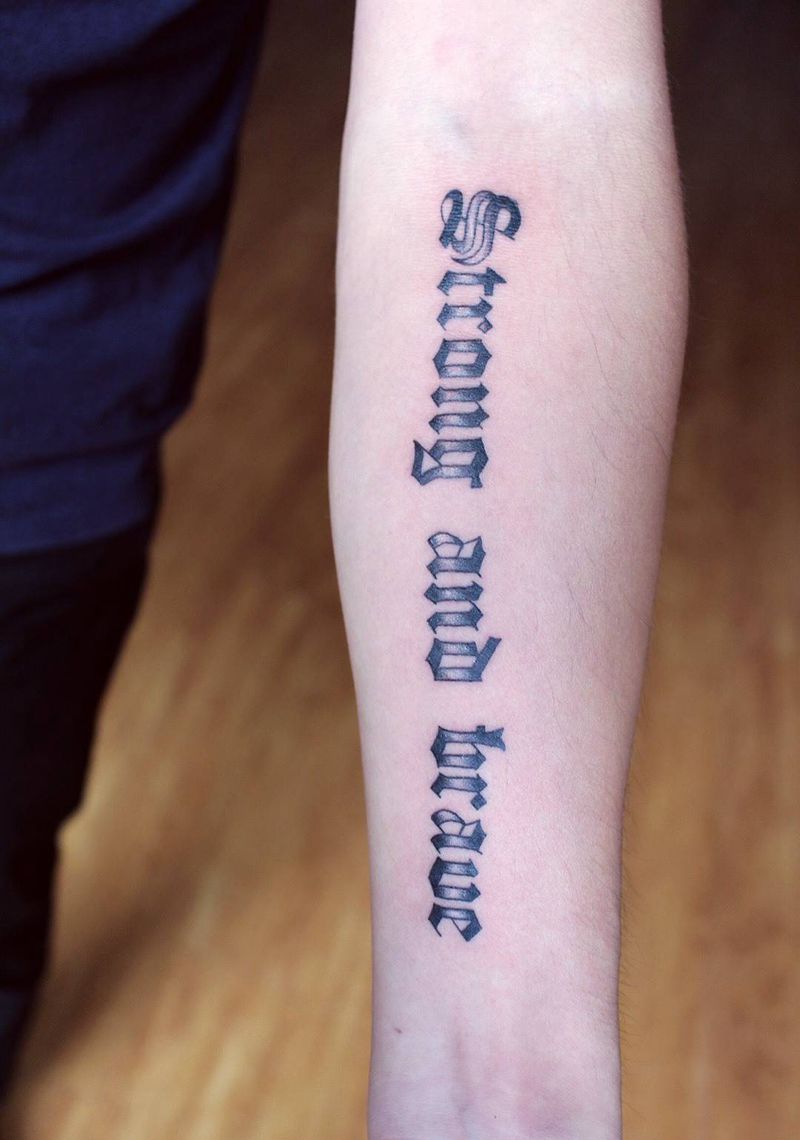字母纹身图片_成品手臂欧美字符纹身图案
