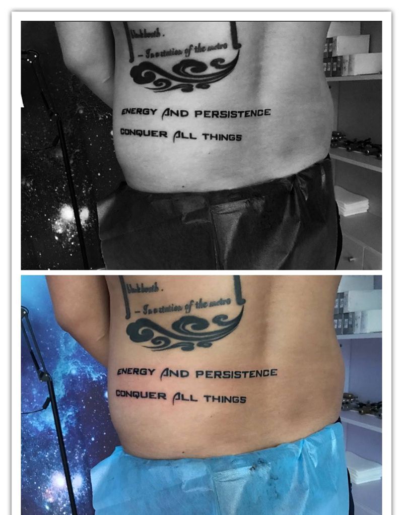 后腰英文控纹身图片