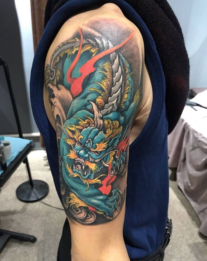 大臂彩色貔貅纹身图片