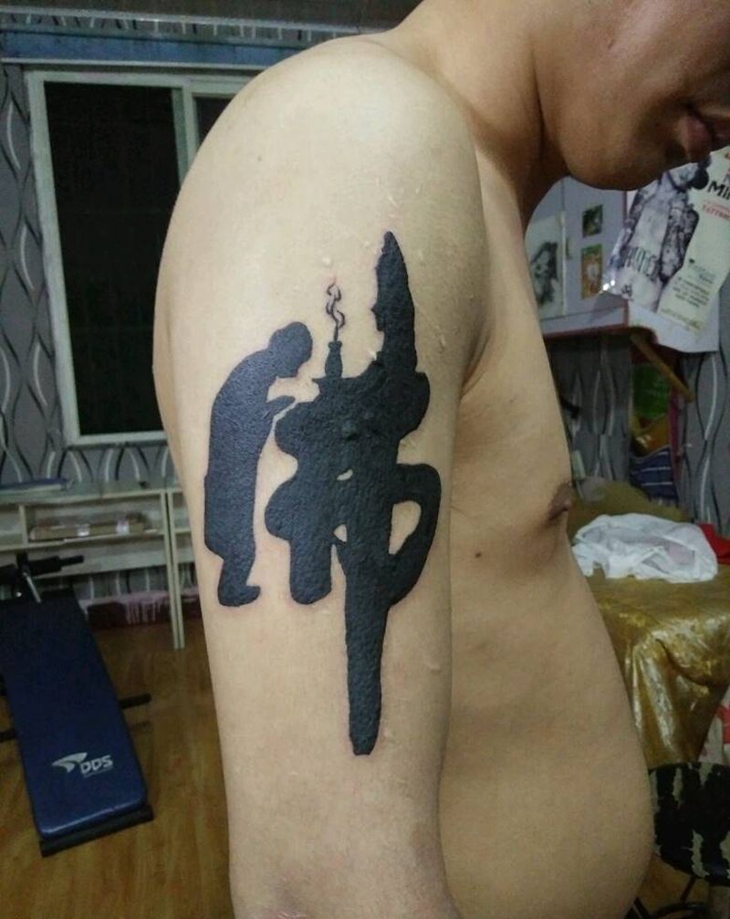 佛中有我纹身图片