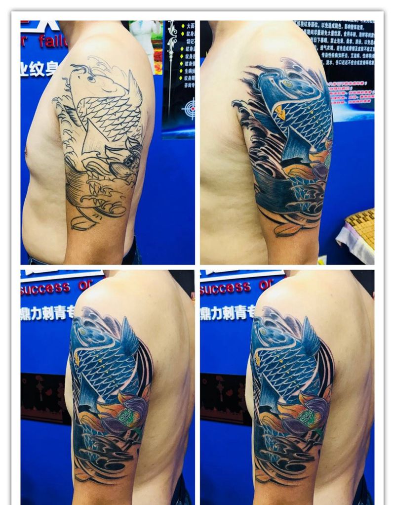 大臂彩色招财锦鲤纹身图片