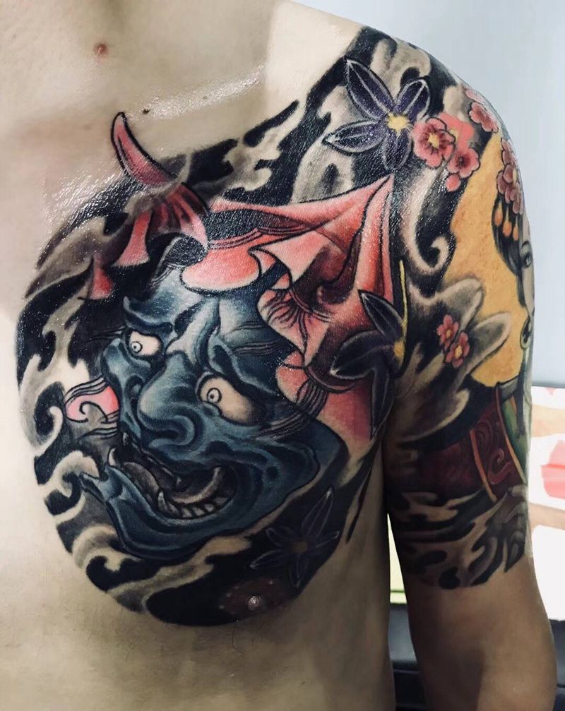 彩色半胛完成纹身图片