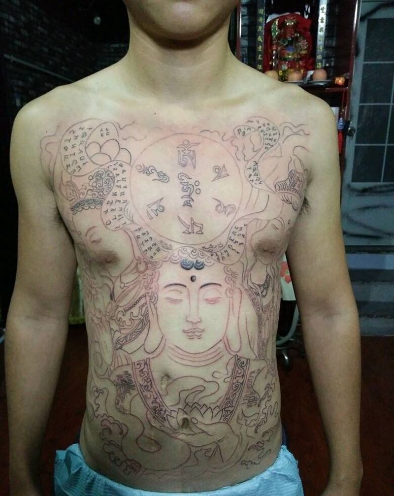 首次线条待续纹身图片