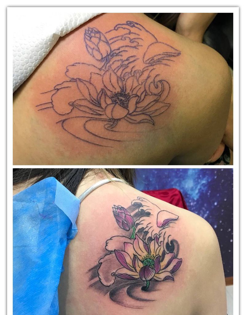 后肩莲花纹身图片
