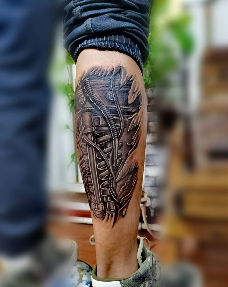 机械小图纹身图片_腿部纹身图案