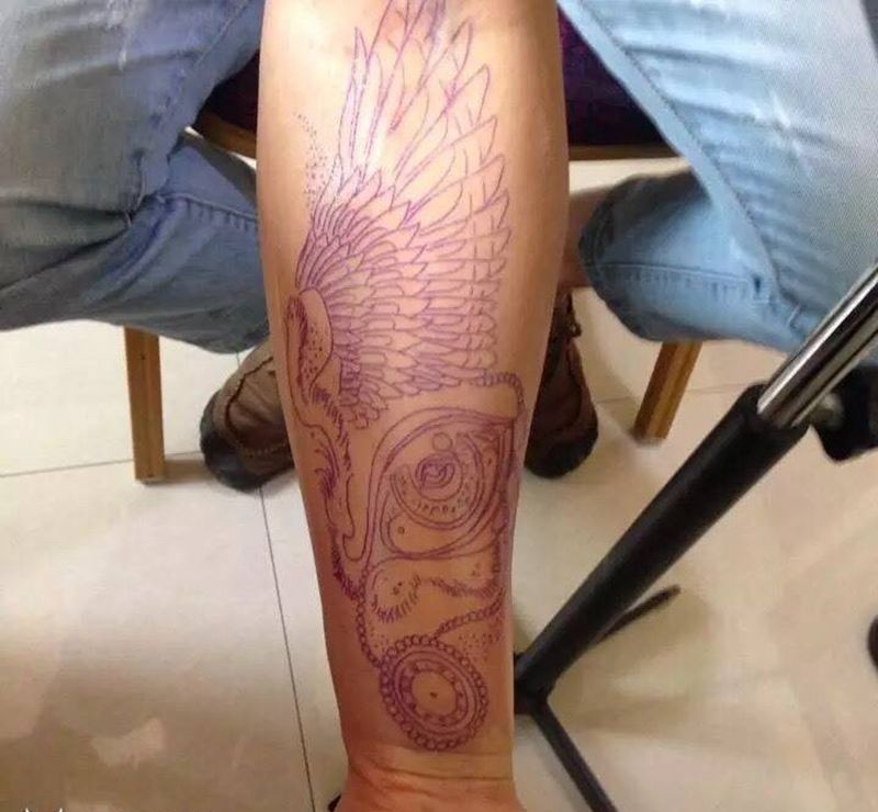 上帝之眼纹身图片_成品手臂传统纹身图案