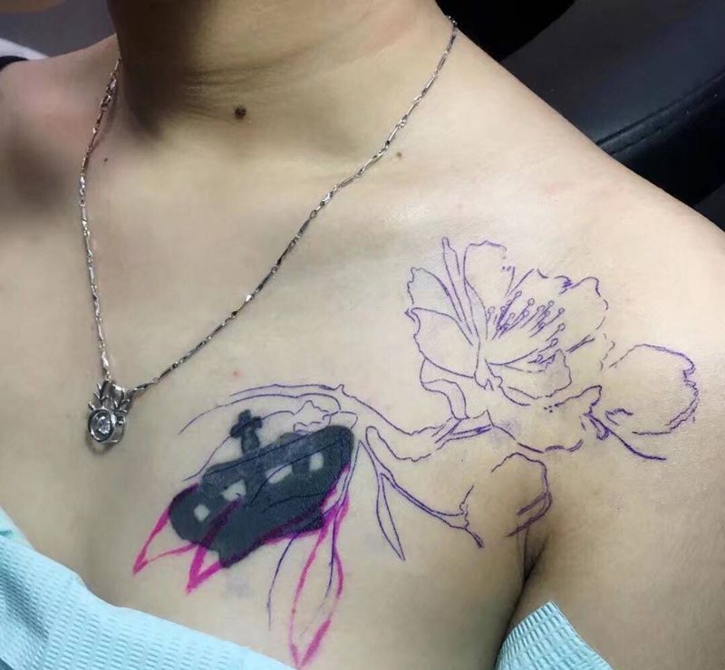 遮盖纹身图片_成品胸部欧美植物纹身图案