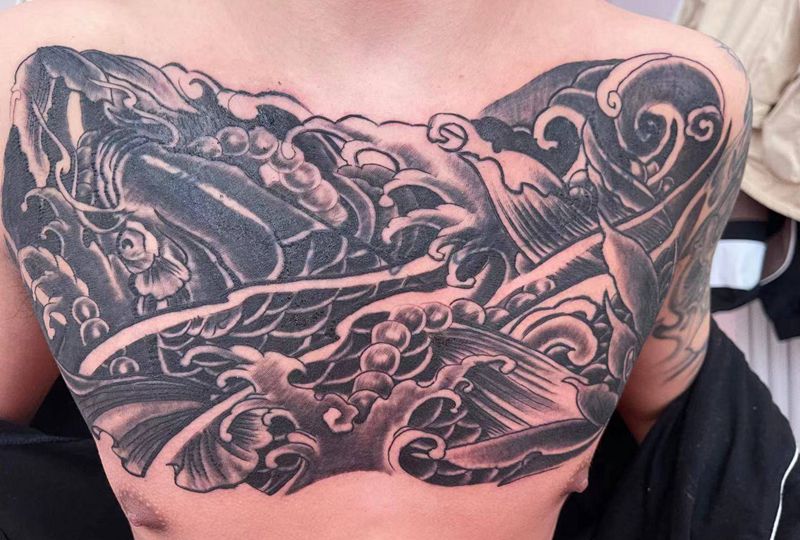 遮盖后纹身图片_胸部纹身图案