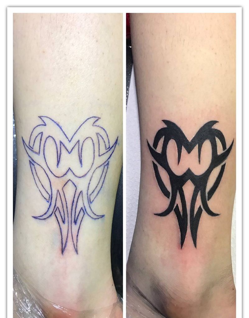 脚踝小图腾纹身图片