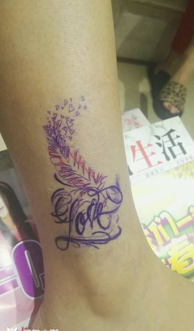 羽毛纹身图片_腿部欧美静物成品纹身图案