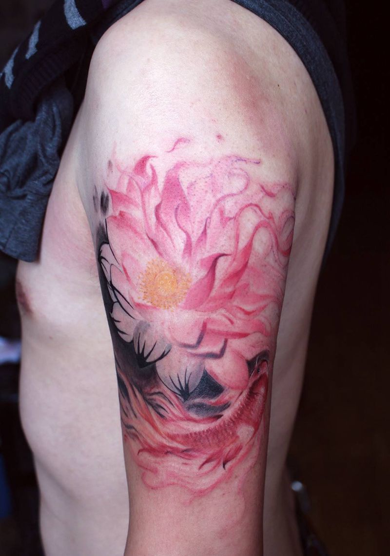 水墨纹身图片_成品手臂传统植物动物纹身图案