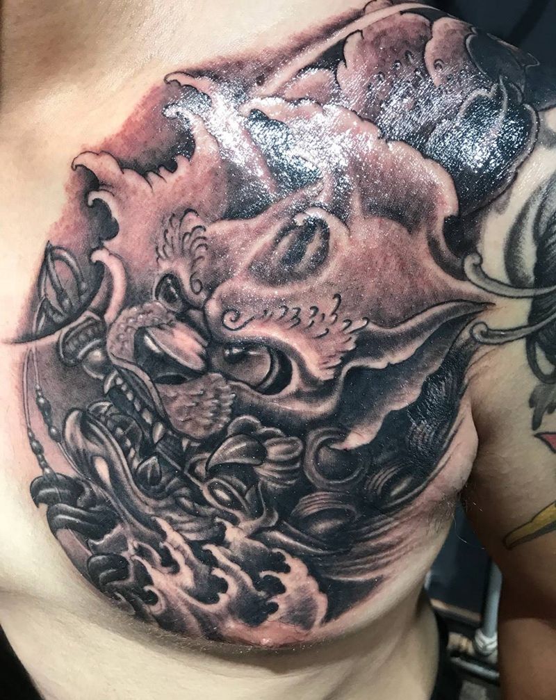 胸口唐诗纹身图片