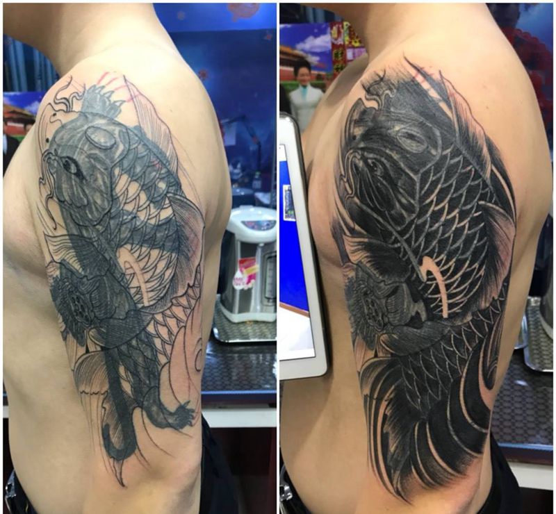 大臂遮盖纹身图片