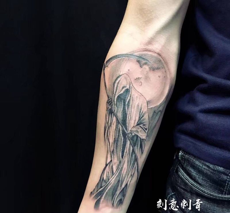 死神纹身图片_成品手臂欧美人物鬼神纹身图案