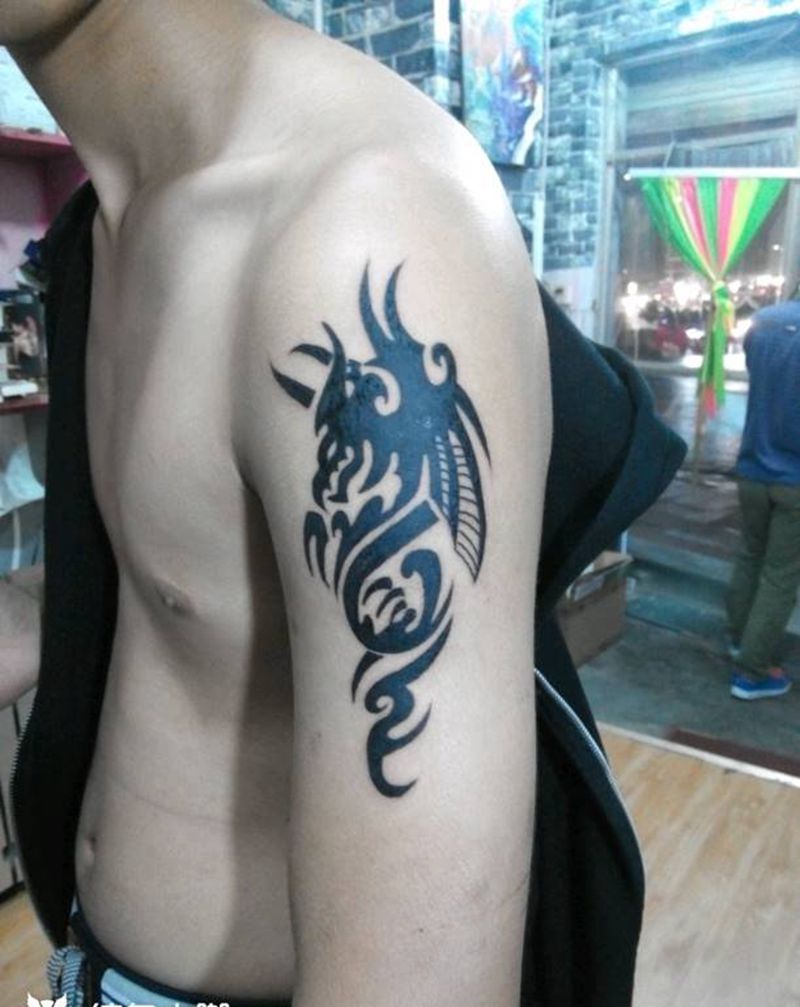 图腾小龙纹身图片