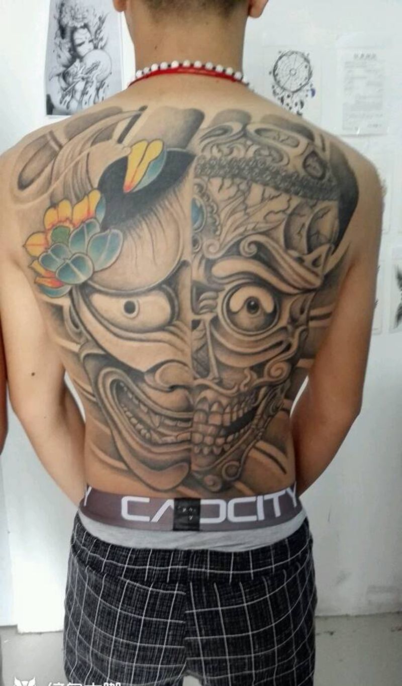 满背恢复完效果纹身图片