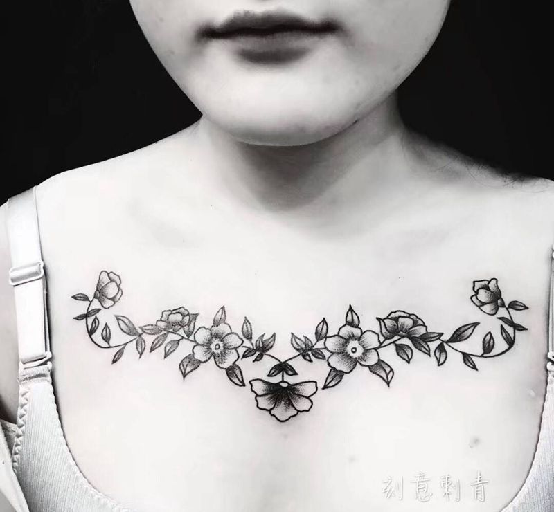 小清新花胸纹身图片_成品胸部清新欧美植物纹身图案