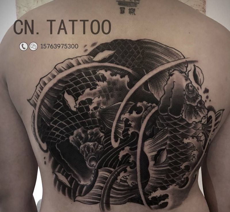 相濡以沫两只鱼纹身图片_成品传统纹身图案