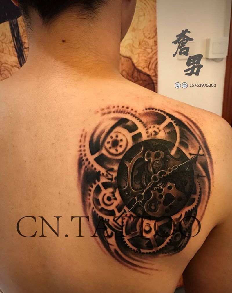 小伙自带图，按照要求修改调整，至于什么意义 我真问了 他不告诉我纹身图片_成品欧美纹身图案