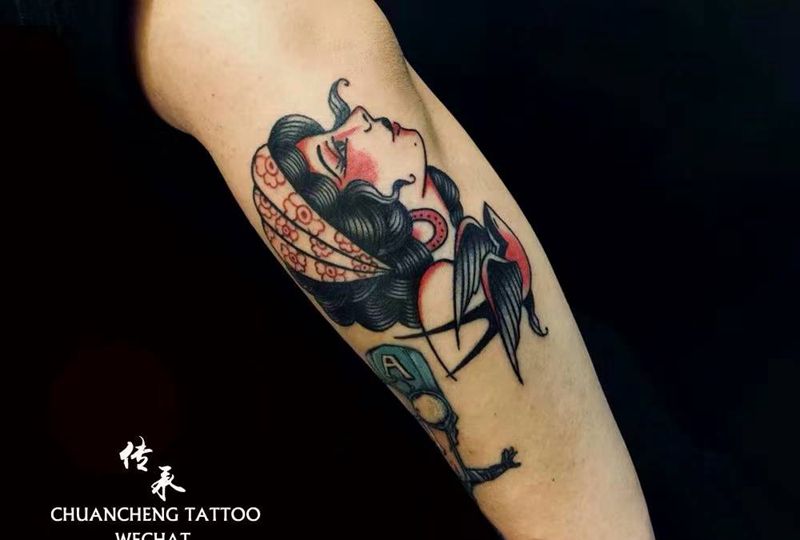 School纹身图片_手臂Old School纹身图案