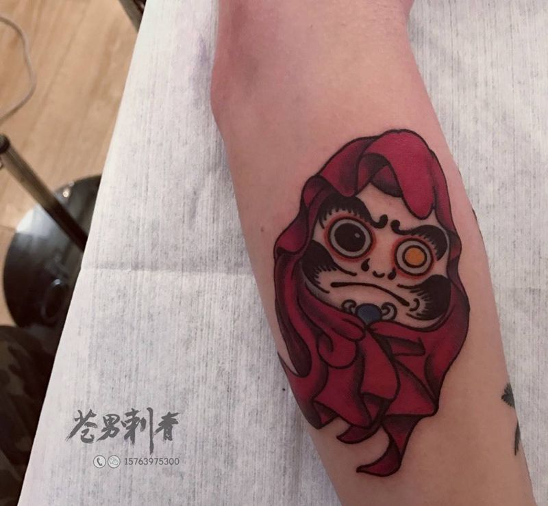 达摩纹身图片_成品手臂人物纹身图案