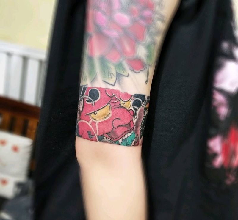 臂环纹身图片_手臂纹身图案