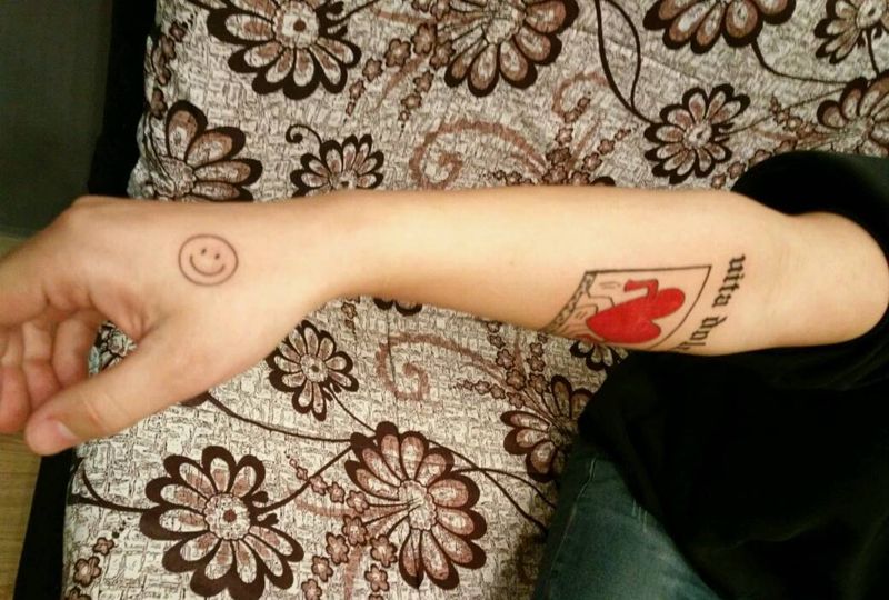 权志龙同款纹身图片