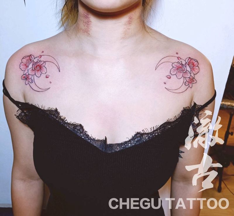 肩花纹身图片_肩部水彩几何纹身图案