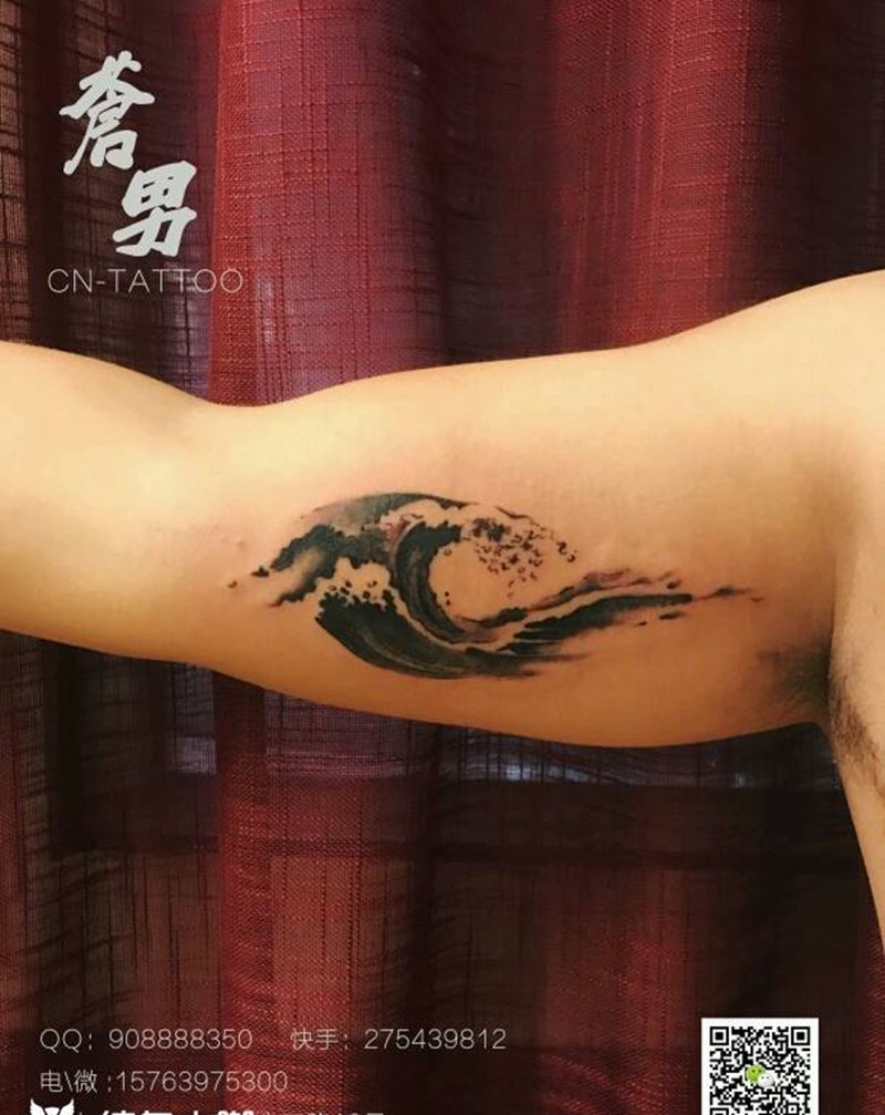 水浪纹身图片_手臂清新几何成品纹身图案