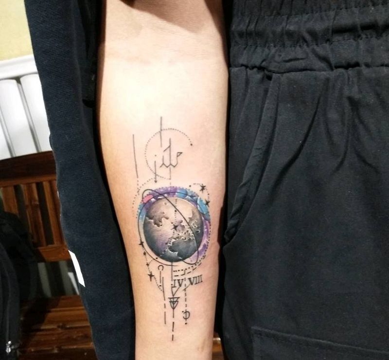 星空纹身图片_手臂纹身图案