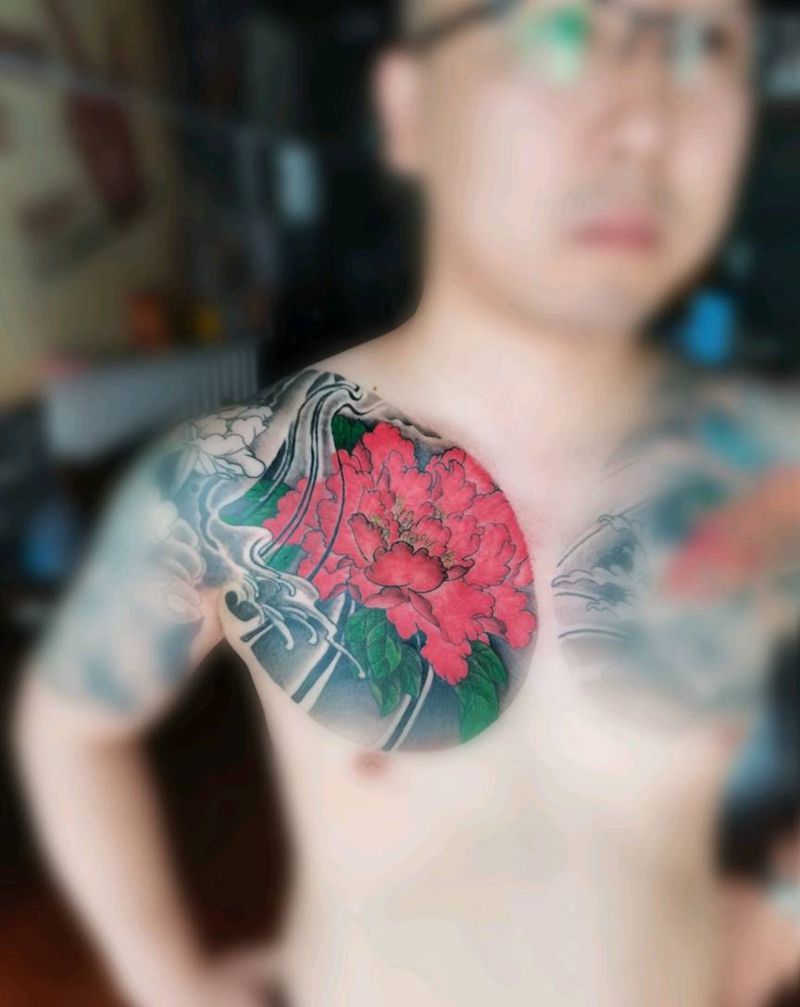 半甲纹身图片_胸部纹身图案