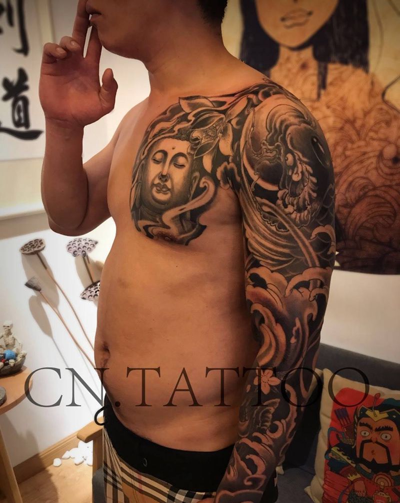 花臂恢复后调整纹身图片_成品手臂传统纹身图案