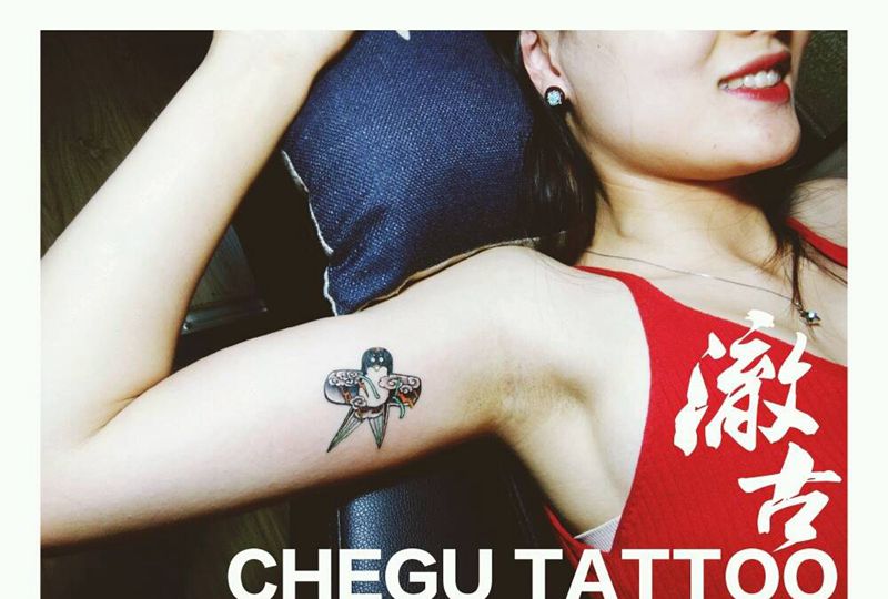 燕子风筝纹身图片