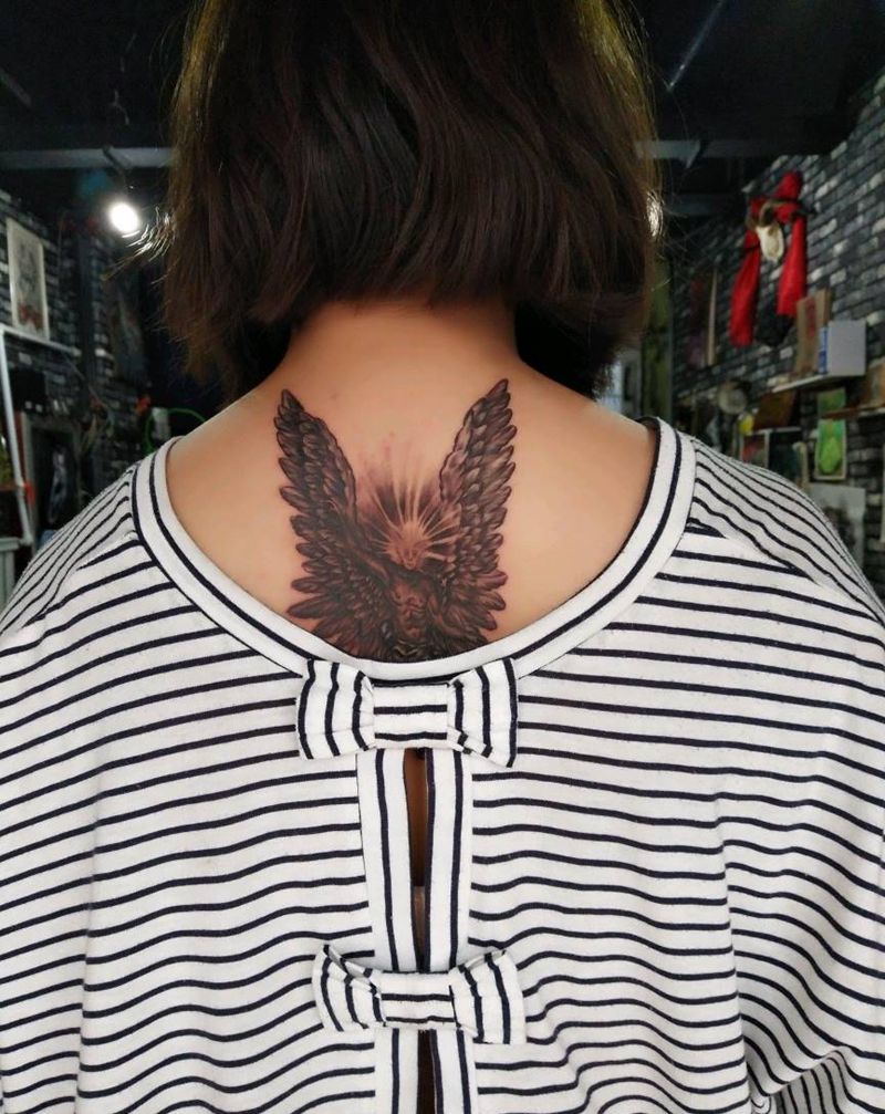 天使之翼纹身图片_背部宗教成品纹身图案